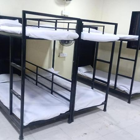 Saikrupa Dormitory Thane Eksteriør bilde