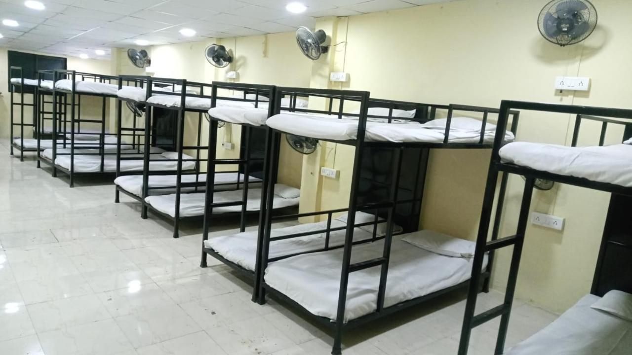 Saikrupa Dormitory Thane Eksteriør bilde